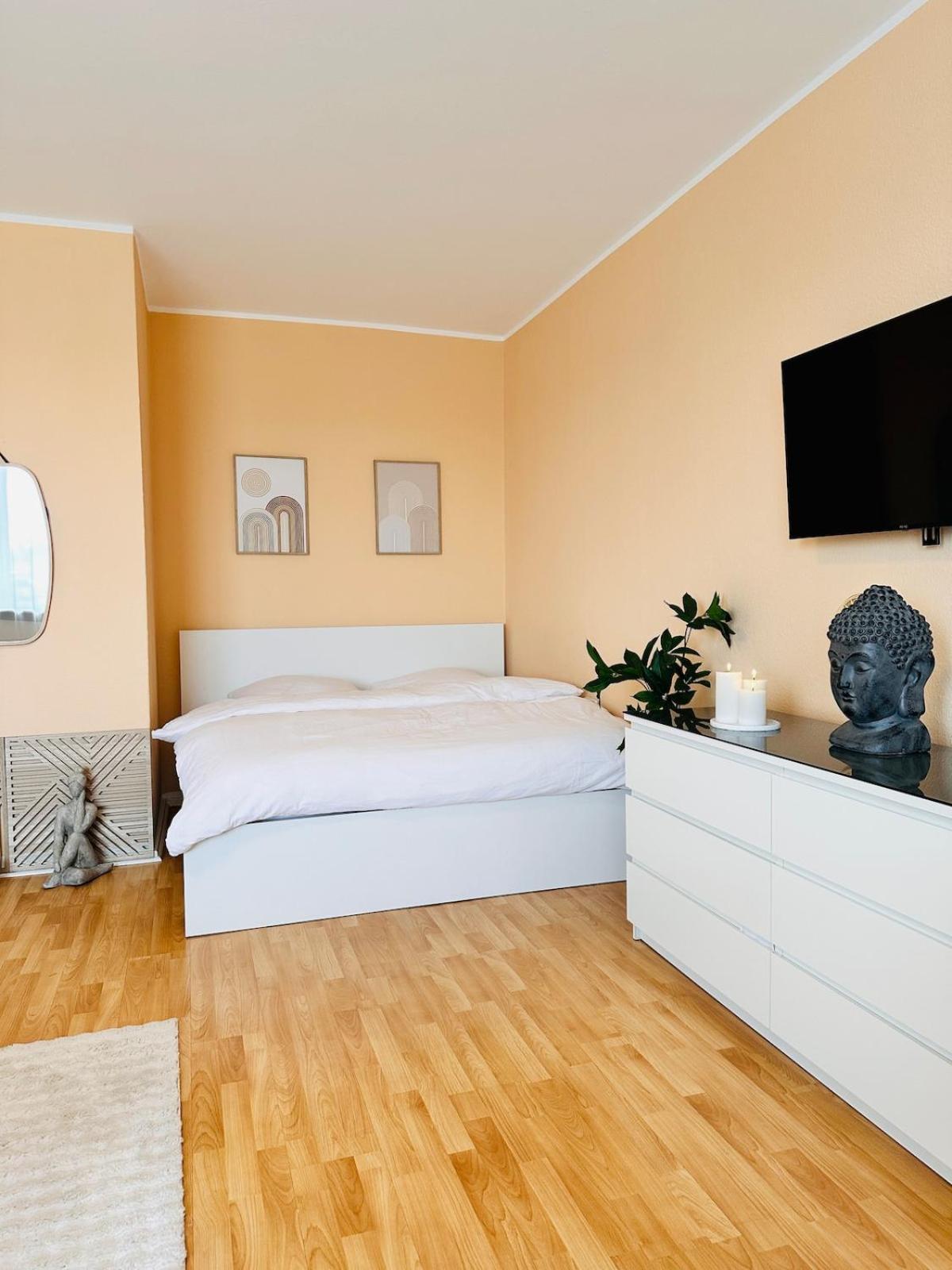 Apartment Modernes - Icc Messe & Ku'damm Naehe Mit Parkplatz